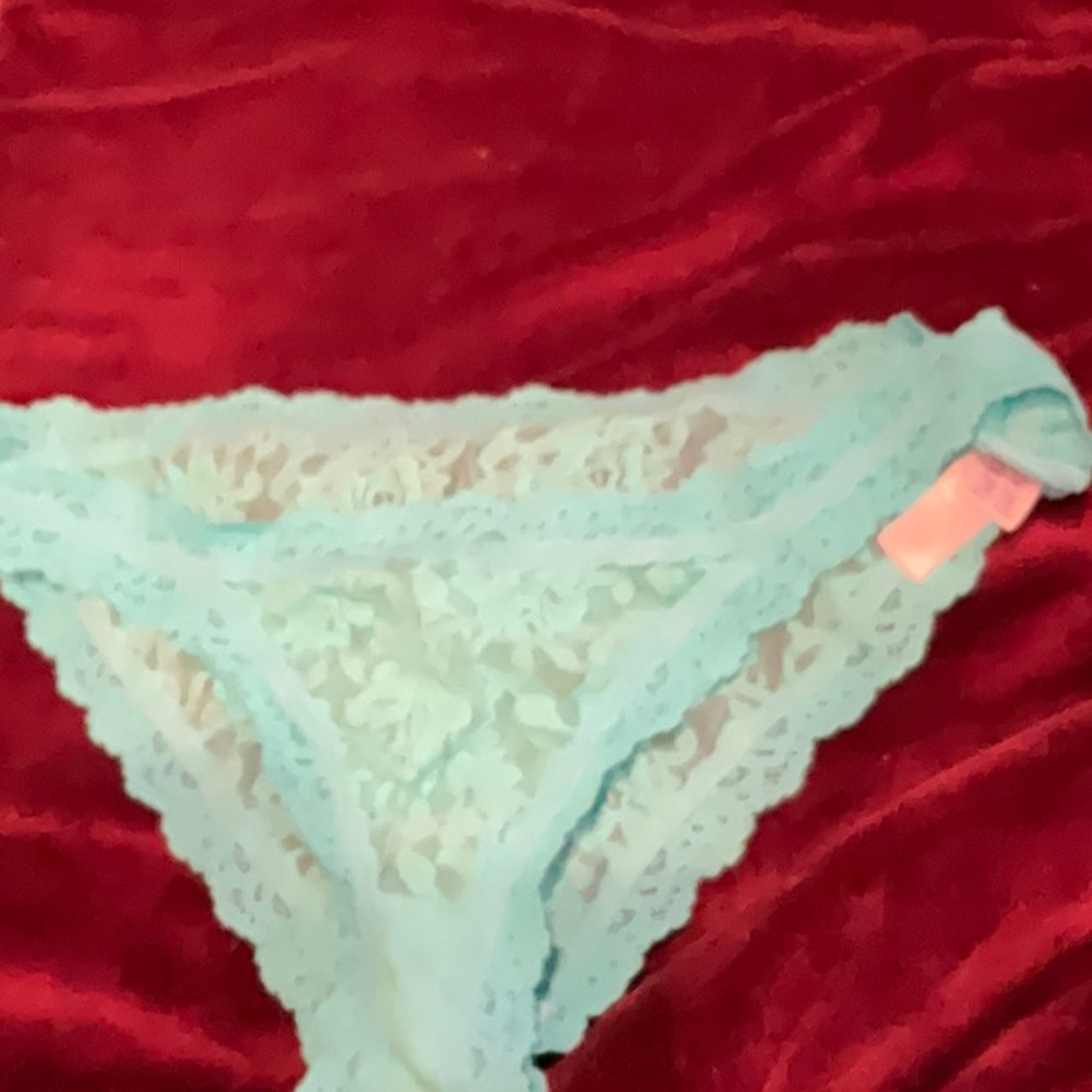Hanky panky Aqua lace panties large new with out tags